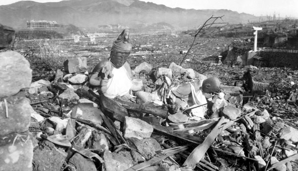 Nagasaki_temple_destroyed_edited_cropped