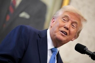 Trump Demands $1B Fine from University of California