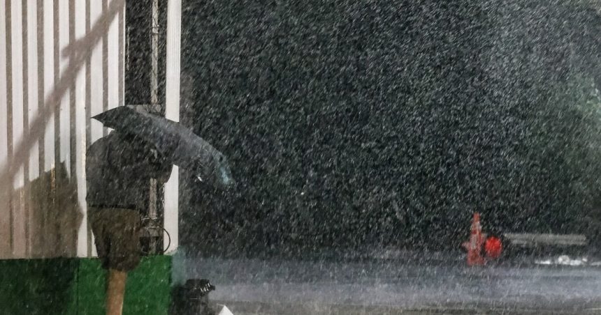 Typhoon Podul slams Taiwan, cuts power, thousands evacuated