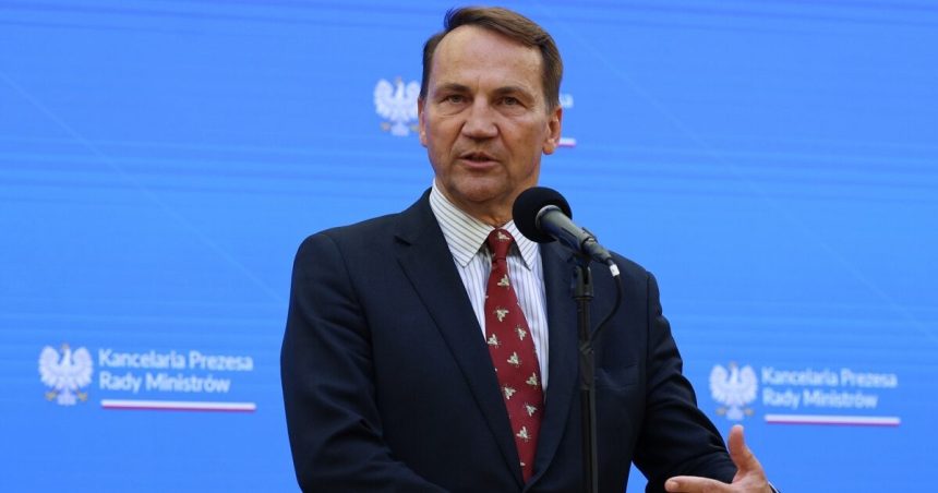 Poland FM in Kyiv for Ukraine Security Talks After Drone Rai