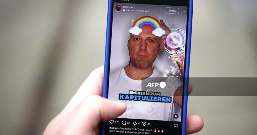 Extremist recruitment online uses WhatsApp and Discord