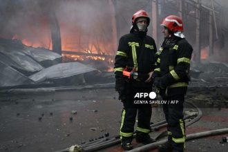 Russian strikes on Ukraine kill four, injure 20