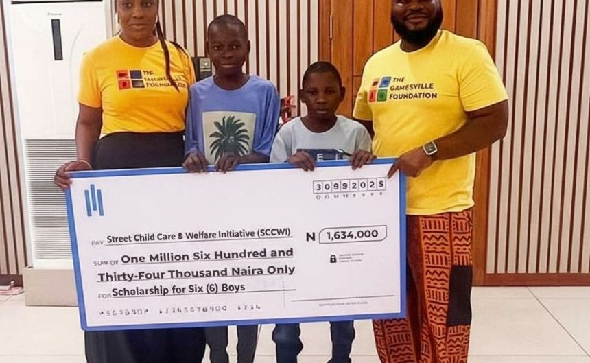 Foundation awards ₦19.7m scholarships to underprivileged kid