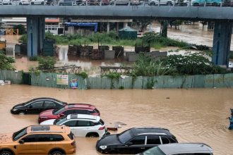 Vietnam flood death toll rises to 16 in central region